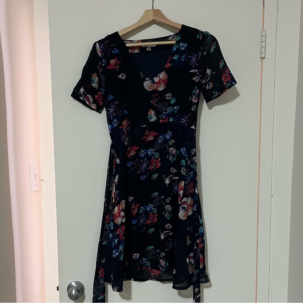 Yumi Floral Dress Size US 4